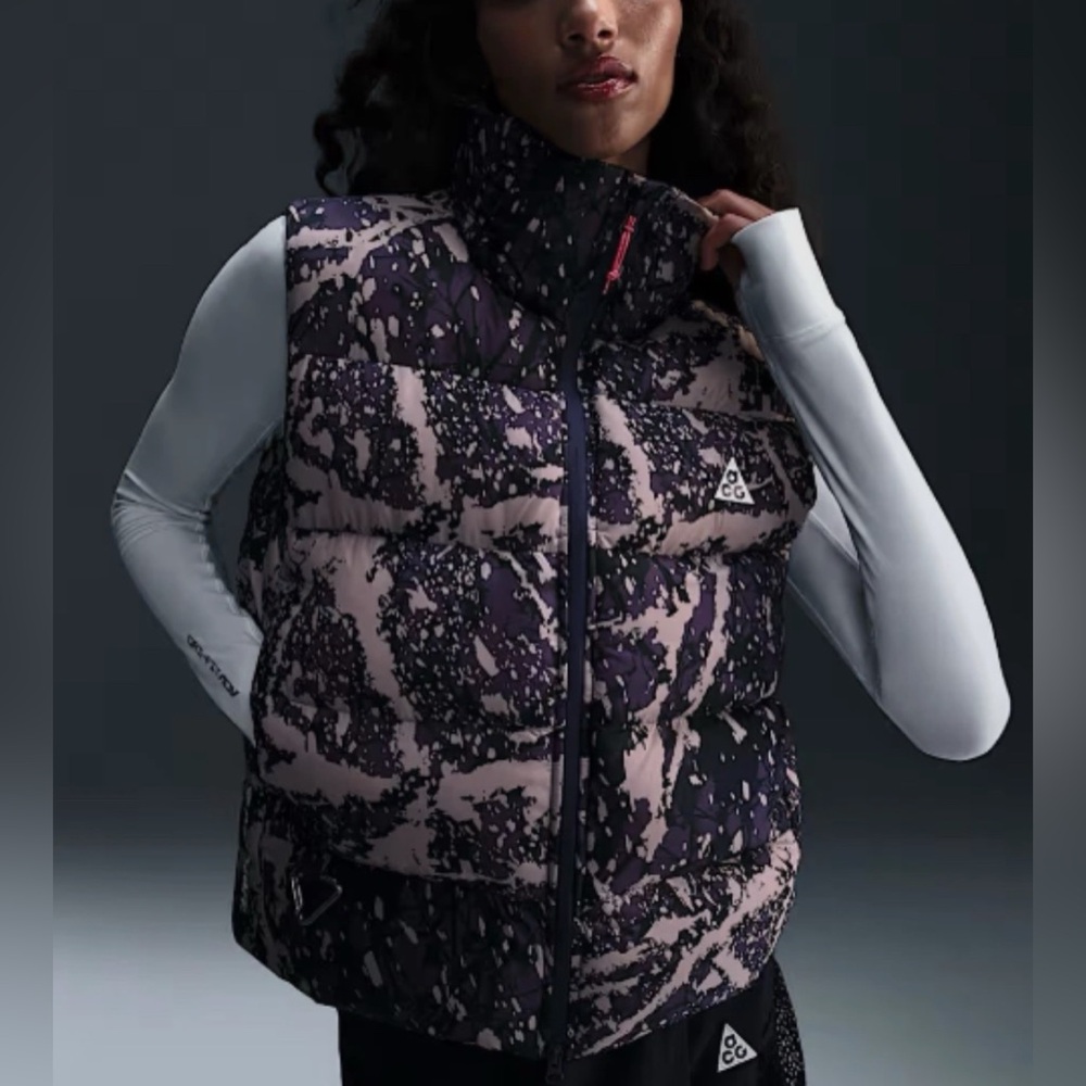 NWT Nike ACG Lunar Therma-FIT ADV Vest Women’s Size S